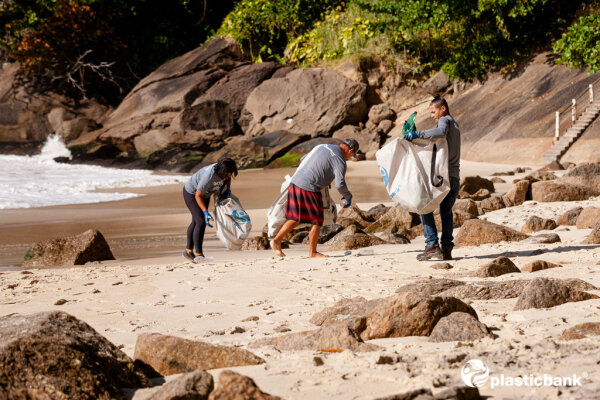 Partnerschaft mit der Plastic Bank® - 